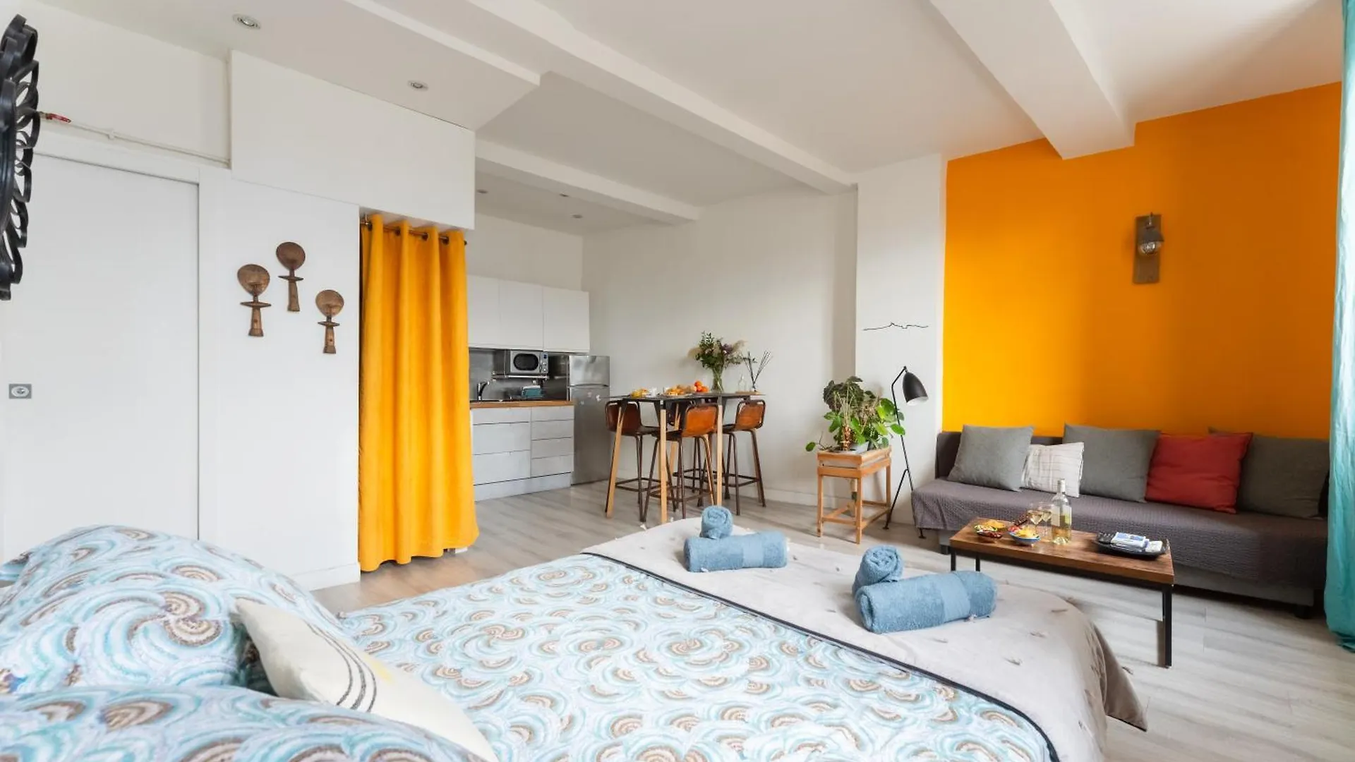 Studio Vieux-Port Vue Basilique Notre-Dame Marseille Apartment